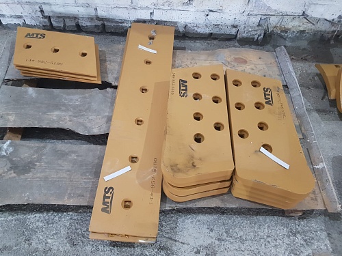 Нож подрезной 14X-952-5180/Komatsu D65EX Нож подрезной 14X-952-5180/Komatsu D65EX